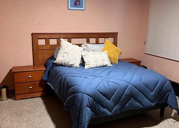 Holiday home 5br Modern House With Patio & Parking Near Polanco