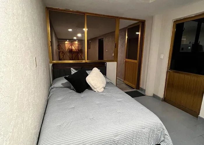 5br Modern House With Patio & Parking Near Polanco Holiday home *